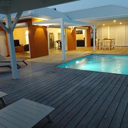 Villa Fleur De Goyave - Tres Bien Ventilee - Vue Degagee 생프랑수아 외부 사진